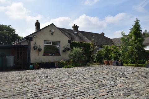 2 bedroom bungalow to rent, Cooper Lane, Bradford, West Yorkshire, BD6