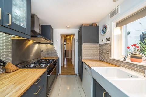 63 Endsleigh Road, London, W13 0RE