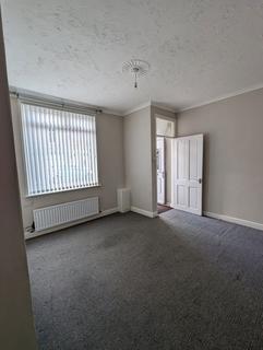 2 bedroom house to rent, Grasmere Road, Darlington DL1