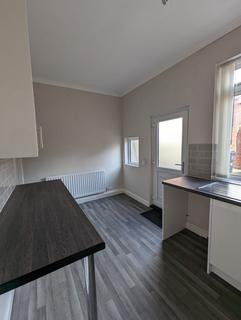 2 bedroom house to rent, Grasmere Road, Darlington DL1