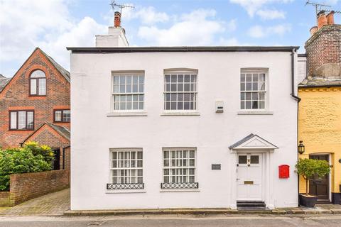 4 bedroom house for sale, 21 River Road, Arundel