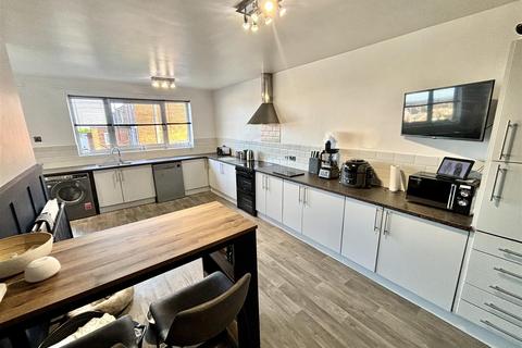 2 bedroom end of terrace house for sale, John Street, Sacriston, Durham