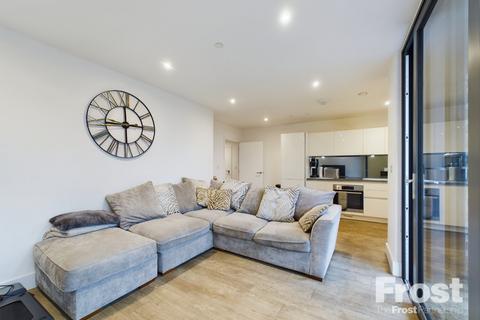 1 bedroom apartment to rent, Fairfield Avenue, Staines-upon-Thames, Surrey, TW18