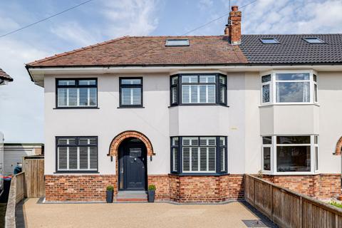 5 bedroom semi-detached house for sale, Bachefield Avenue, Chester CH3