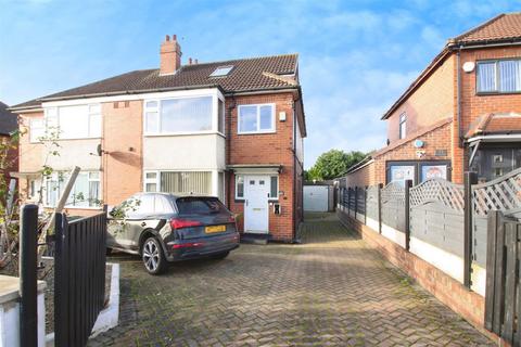 4 bedroom semi-detached house for sale, Ring Road, Leeds LS15