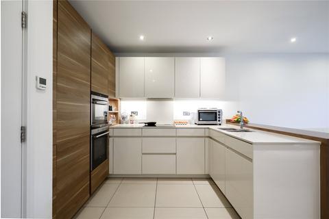 4 bedroom end of terrace house to rent, Emerald Square, London, SW15