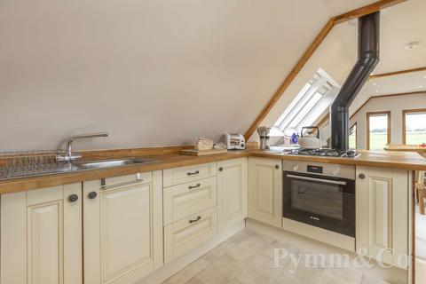 2 bedroom house for sale, Hall Lane, Norwich NR12