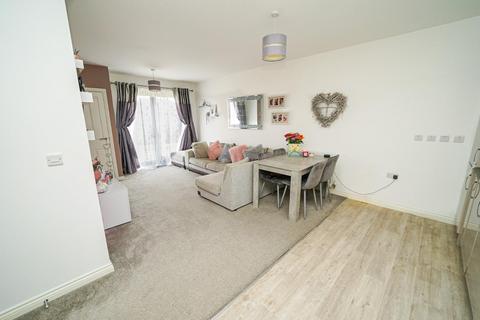 2 bedroom apartment for sale, Trivia Close, Leighton Buzzard