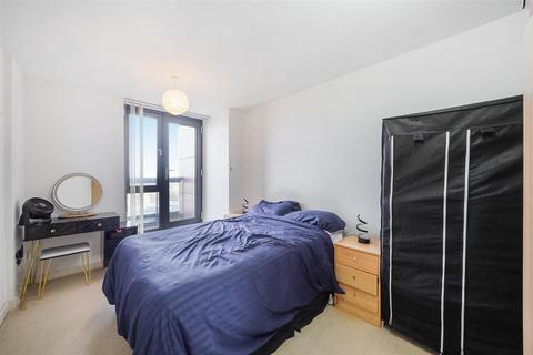 1 bedroom apartment for sale, The Sphere, Canning Town E16