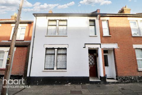 2 bedroom end of terrace house for sale, Roots Hall Avenue, Southend-On-Sea