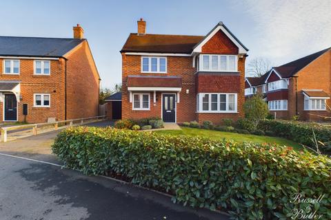 4 bedroom detached house for sale, Welford Close, Steeple Claydon