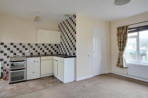 2 bedroom bungalow to rent, PRIMROSE CRESCENT