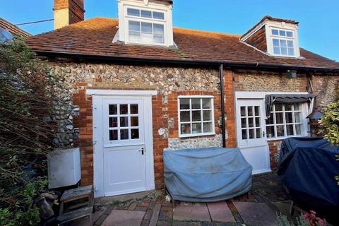 1 bedroom cottage to rent, High Street, Steyning