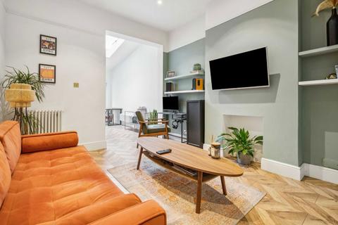 1 bedroom flat for sale, Buckleigh Road, London SW16