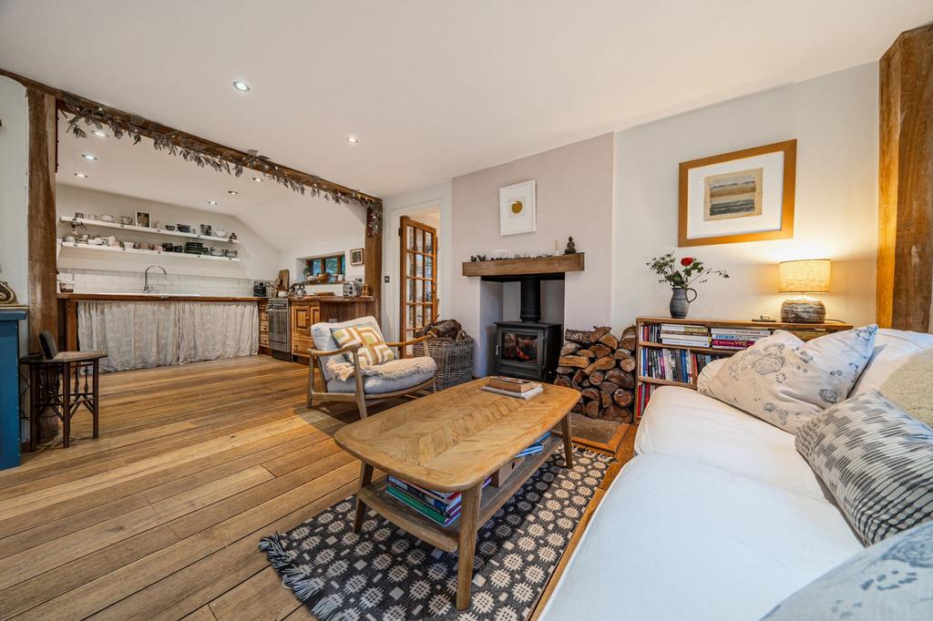 Living Room (3)