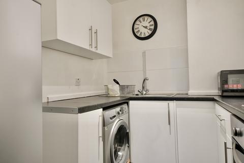 1 bedroom flat for sale, Scotstoun Street, Glasgow G14