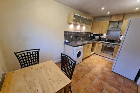 3 bedroom house to rent, Reilly Street, Manchester M15