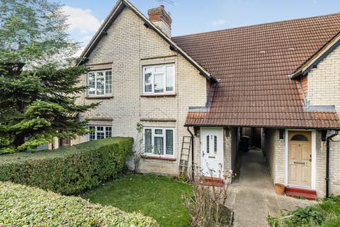 Station Road, Farncombe, Godalming, Surrey, GU7