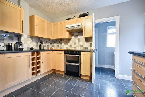 58 Duckworth Road, Exeter, EX2 9BP