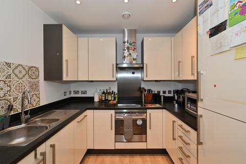 2 bedroom flat for sale, 105 Wise Road, London E15