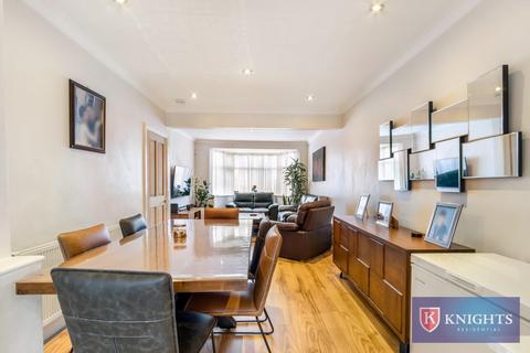 4 bedroom house for sale, Bury Street, London, N9