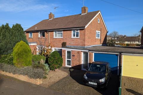 208 Boxted Road, Hemel Hempstead, HP1 2QT