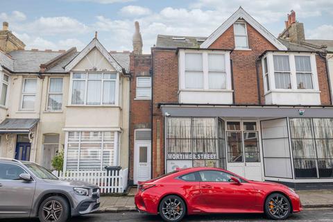 3 bedroom flat for sale, Mortimer Street, Herne Bay, CT6