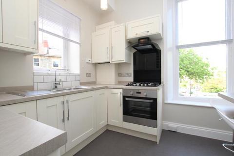 2 bedroom flat to rent, Redland Road, Bristol BS6