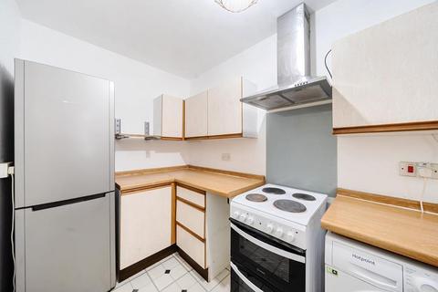 1 bedroom flat for sale, High Wycombe,  Buckinghamshire,  HP13