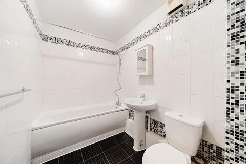 1 bedroom flat for sale, High Wycombe,  Buckinghamshire,  HP13