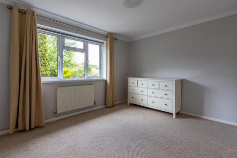 2 bedroom flat to rent, Carisbrooke Way, Cardiff CF23