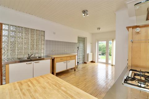 4 bedroom detached bungalow for sale, Burnby Lane, Pocklington, York