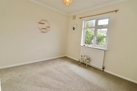 Parkwood Burnby Lane, Pocklington, York, YO42 1UJ
