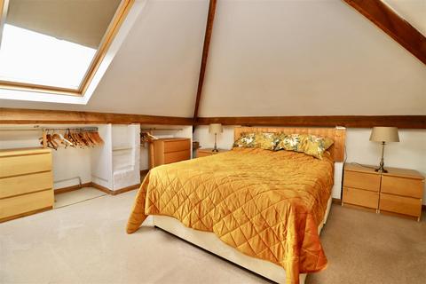 Parkwood Burnby Lane, Pocklington, York, YO42 1UJ
