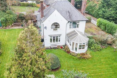 3 bedroom detached house for sale, Park Hall