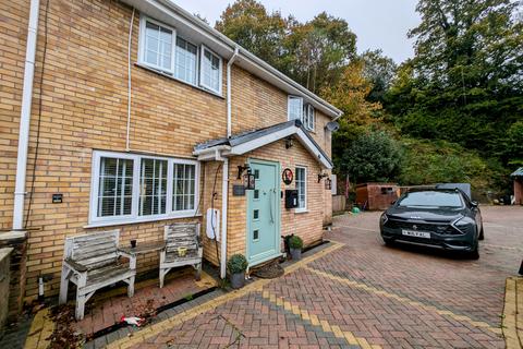 4 bedroom semi-detached house for sale, Windsor Court, Ynysybwl, CF37 3HX