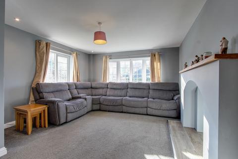 4 Common Road, Walton Highway, Wisbech, PE14 7DG