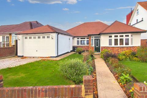 4 bedroom detached bungalow for sale, Devonshire Way, Shirley