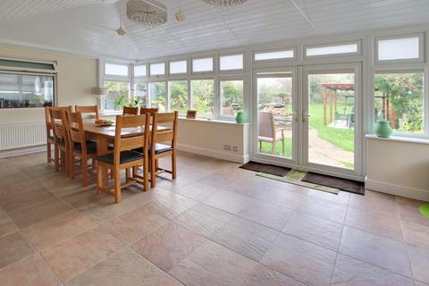 4 bedroom detached bungalow for sale, Devonshire Way, Shirley