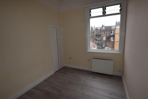 1 bedroom apartment to rent, Valley Bridge Parade, Scarborough