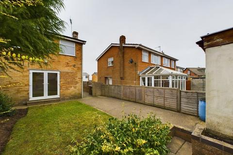 3 bedroom semi-detached house for sale, Woodland Rise, Driffield, YO25 5JD