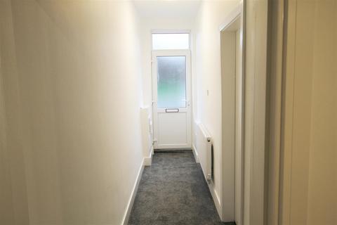 1 bedroom in a house share to rent, Water Street, Oldham OL2