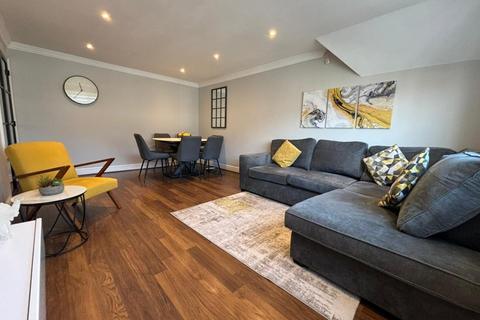 2 bedroom apartment for sale, Albert Road, Mill Hill, NW7