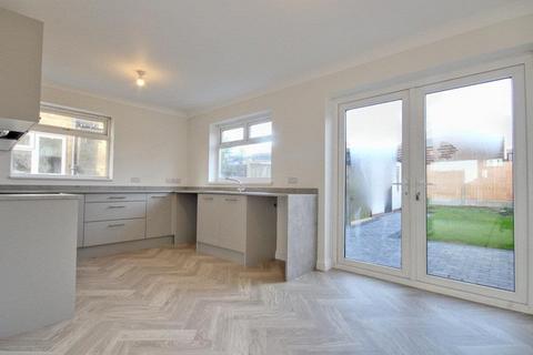 3 bedroom house to rent, Brigg Drive, Hessle