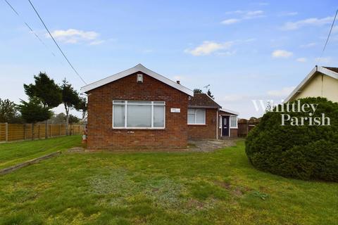 3 bedroom detached bungalow for sale, Wortham Ling, Roydon