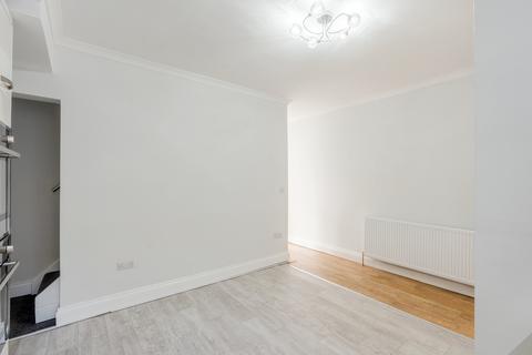2 Mount Pleasant, Pill, Bristol, BS20 0ES