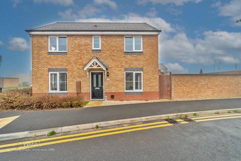 3 bedroom detached house for sale, Pitmen Way, Wimblebury / Hednesford, Cannock WS12