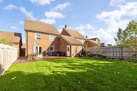 4 bedroom detached house for sale, Greensand Way, Petersfield, Hampshire