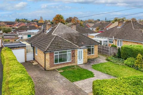 2 bedroom detached bungalow for sale, Chaucer Avenue, Andover, SP10 3DS