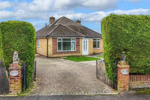 2 bedroom detached bungalow for sale, Chaucer Avenue, Andover, SP10 3DS